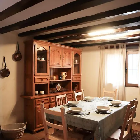 Holiday home Mas Del Carrascal Chodos